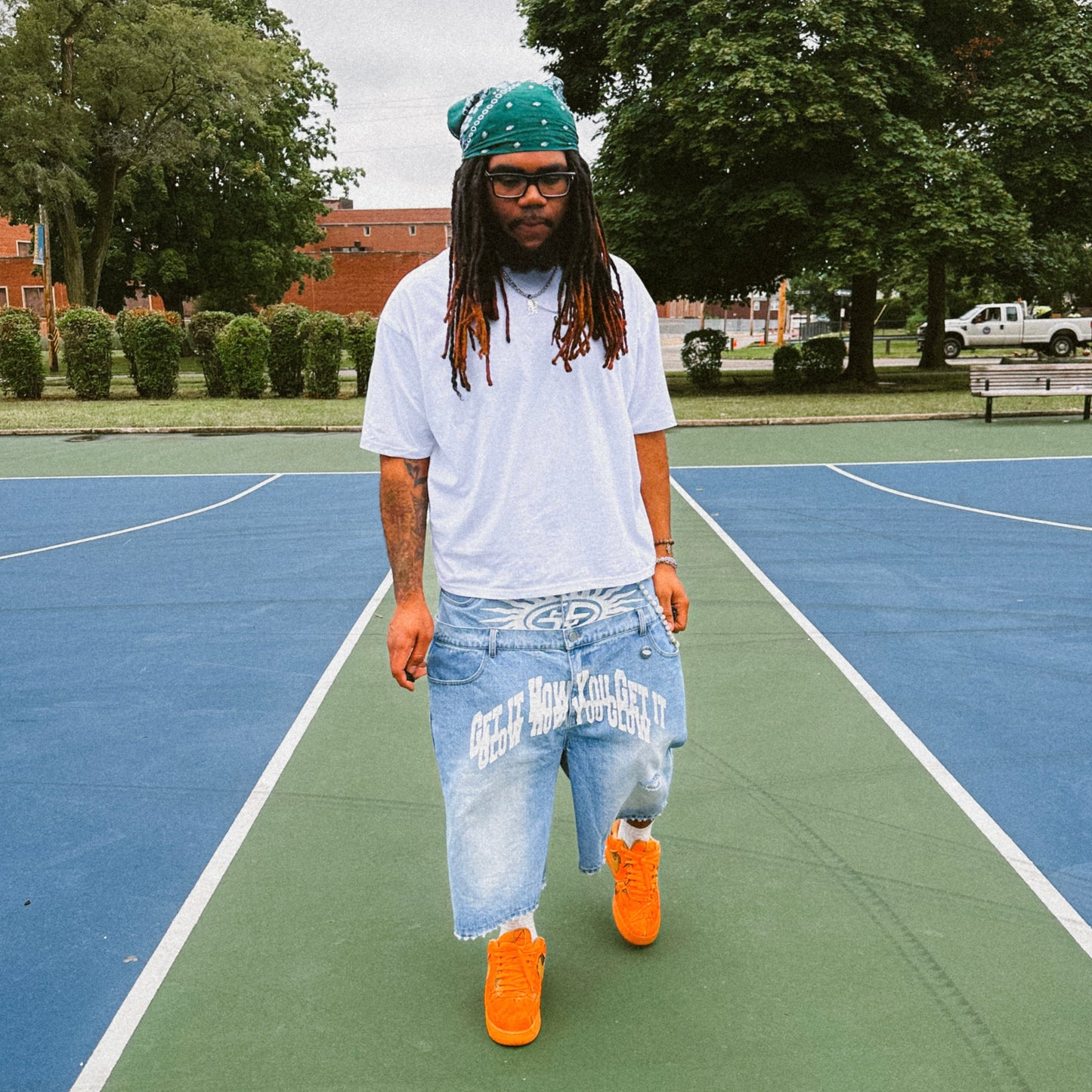 Get it & Glow 3/4 Jorts